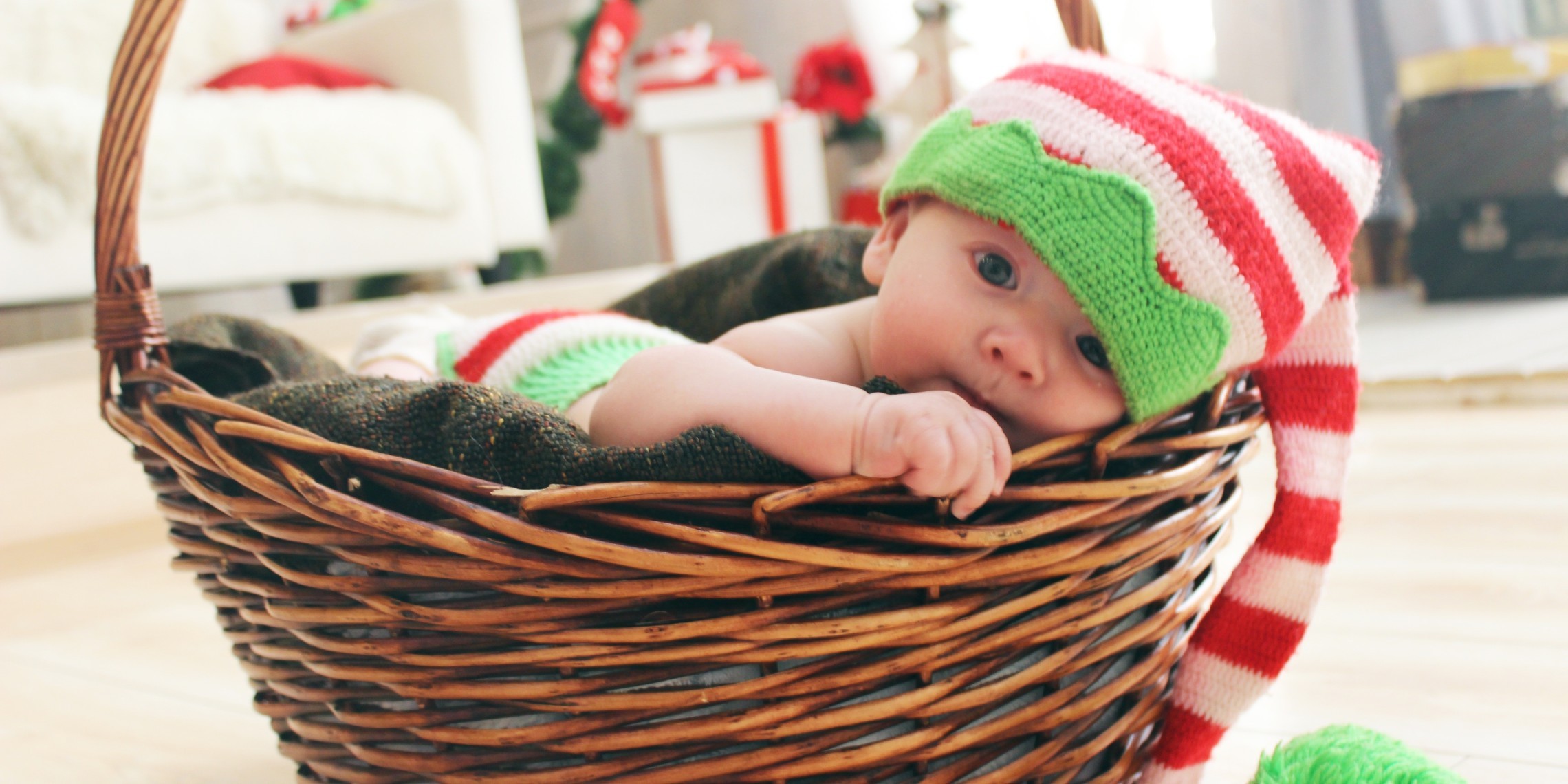 Adorable Baby Basket Child 265981 1